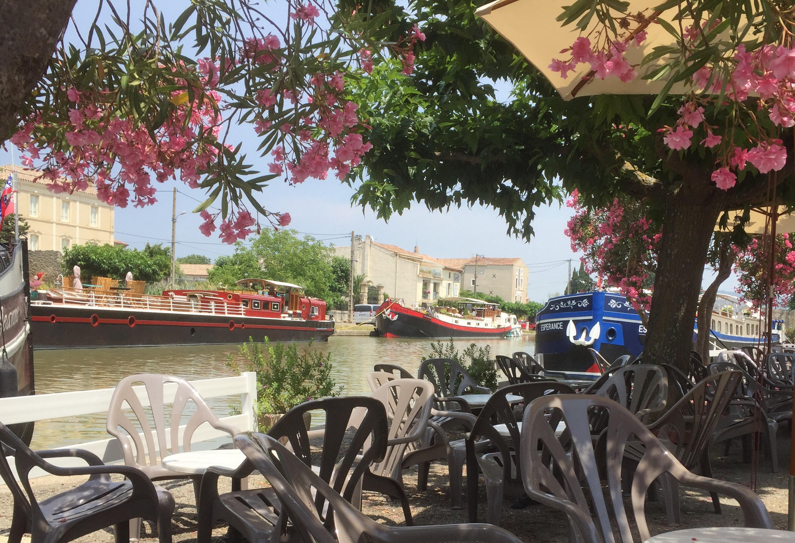 L'estanquet - Restaurant - Bar - Canal Dumidi